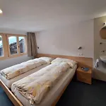 Sonnenhügel *
